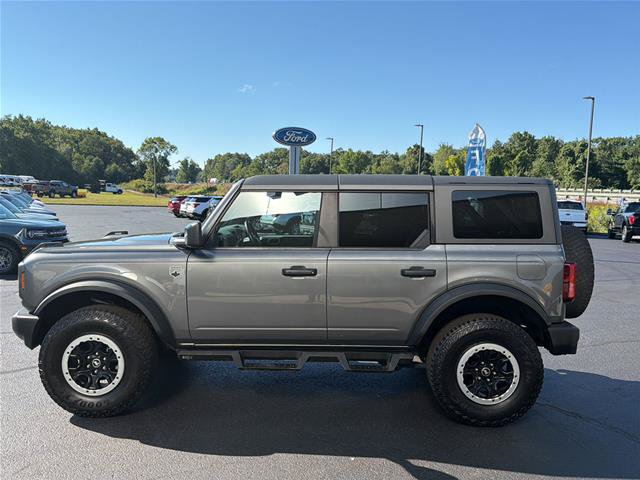 Certified 2023 Ford Bronco Big Bend w/ Sasquatch Package AWD/4WD image 4