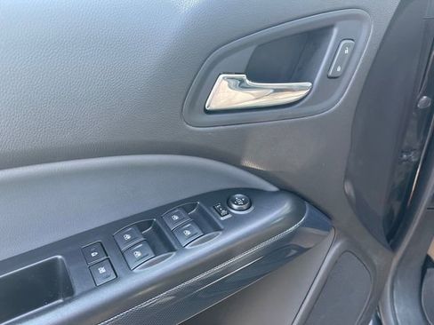 Used 2018 Chevrolet Colorado Z71 image 18