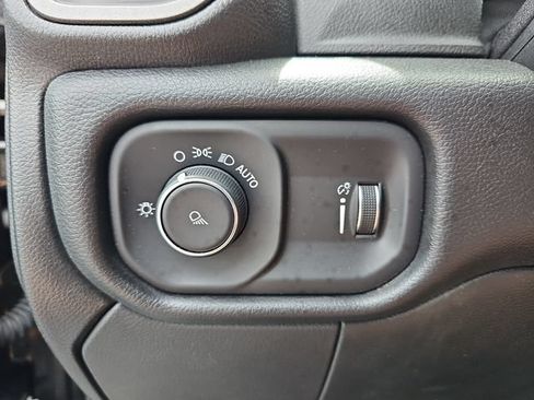 Used 2023 RAM 2500 Tradesman AWD/4WD image 29