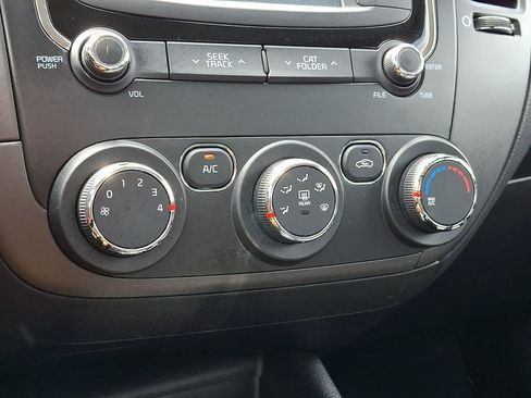 Used 2018 Kia Forte LX w/ LX Rear Camera Package FWD image 16