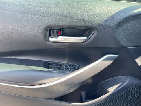 Used 2025 Toyota Corolla SE FWD image 18