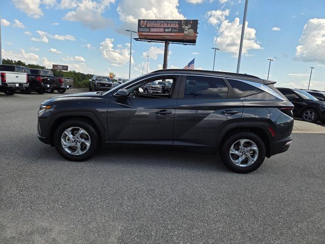 Used 2023 Hyundai Tucson SEL w/ Winter Package FWD image 4