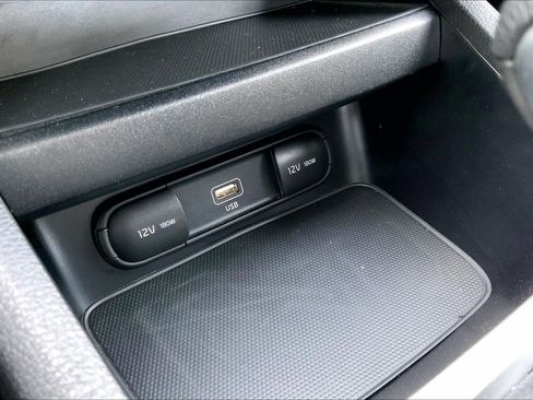 Used 2022 Kia Forte LXS image 34