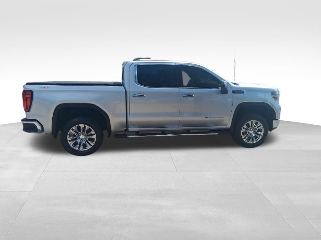Used 2019 GMC Sierra 1500 SLT w/ SLT Premium Package AWD/4WD image 4