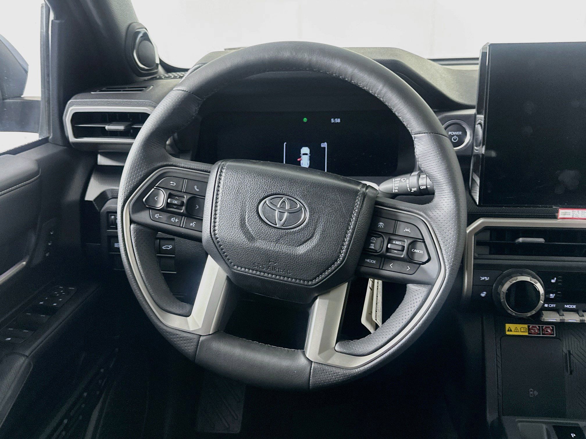 Used 2026 Toyota 4Runner Limited AWD/4WD image 18
