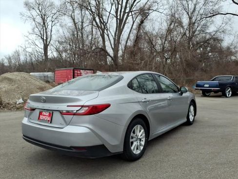 Certified 2025 Toyota Camry LE image 8