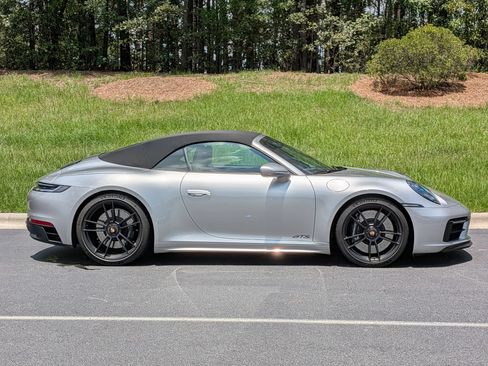 Certified 2023 Porsche 911 Carrera 4 GTS AWD/4WD image 25