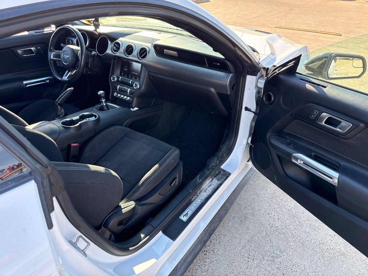 Used 2018 Ford Mustang GT w/ Equipment Group 301A RWD image 12