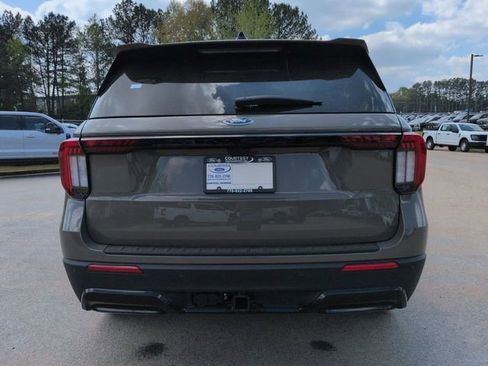 New 2026 Ford Explorer ST-Line image 5