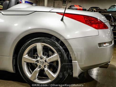 Used 2008 Nissan 350Z Touring image 47