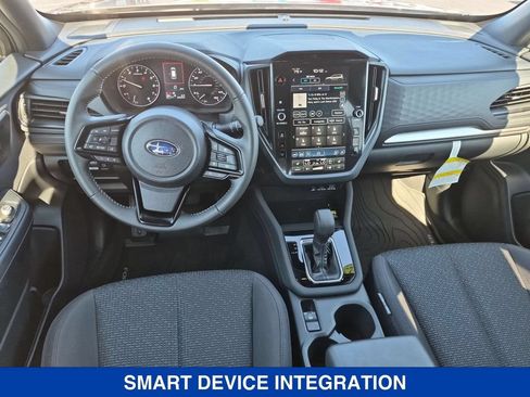 Used 2025 Subaru Forester Premium AWD/4WD image 18