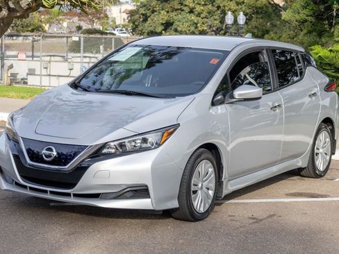 Used 2021 Nissan Leaf S w/ S Charge Package image 6