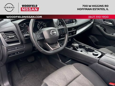 Certified 2025 Nissan Rogue SV AWD/4WD image 31
