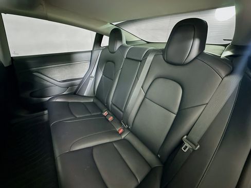 Used 2023 Tesla Model 3 Standard Range RWD image 28