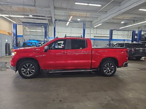 Used 2023 Chevrolet Silverado 1500 LT image 13