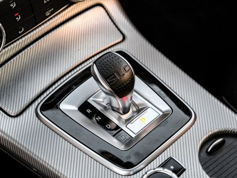 Used 2017 Mercedes-Benz SLC 300 image 19