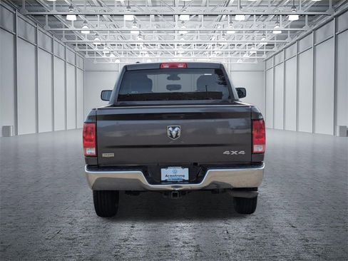 Used 2017 RAM 1500 ST w/ SXT Appearance Group image 4