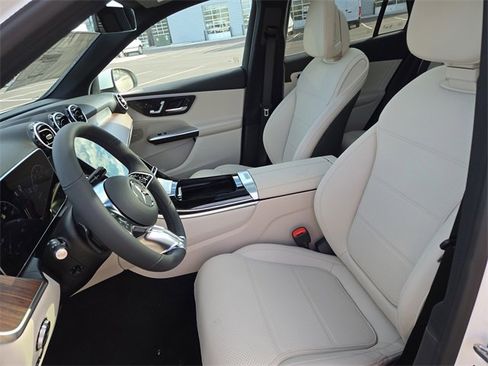 New 2026 Mercedes-Benz GLC 300 4MATIC image 25