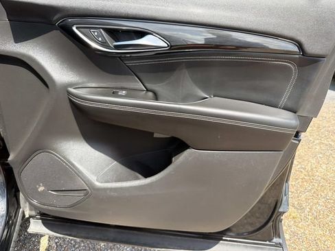 Used 2021 Buick Envision Preferred FWD image 17