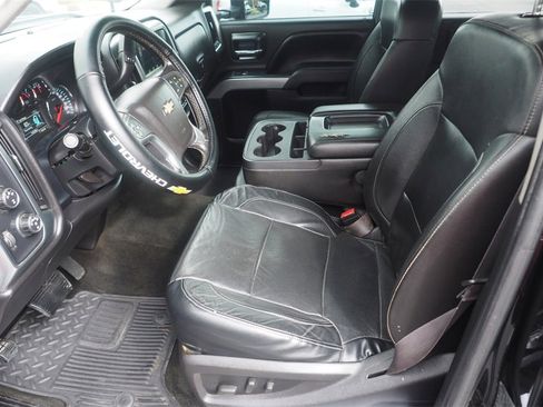 Used 2015 Chevrolet Silverado 3500 LT w/ LT Convenience Package image 9