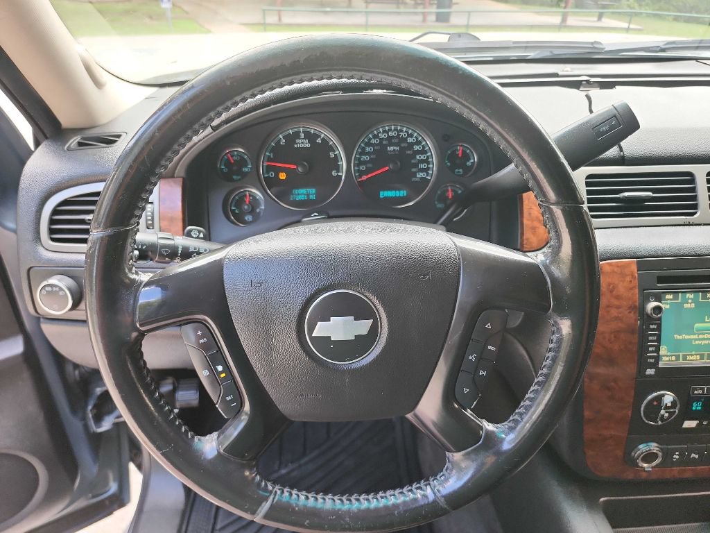 Used 2008 Chevrolet Tahoe LT RWD image 18
