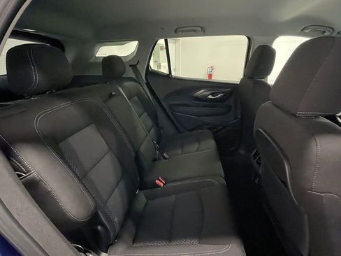 Used 2023 GMC Terrain SLE w/ Driver Convenience Package image 25