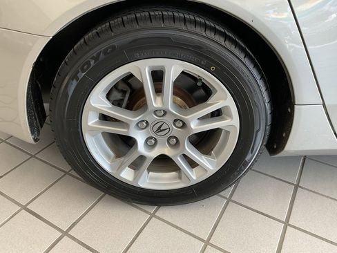 Used 2010 Acura TL w/ Technology Package image 7