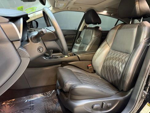 Used 2023 Nissan Maxima Platinum w/ Sport Mat Group image 5