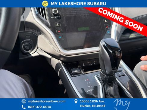 Used 2020 Subaru Outback Onyx Edition XT AWD/4WD image 15