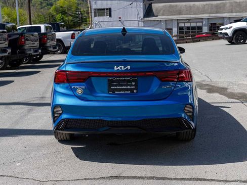 Used 2022 Kia Forte GT-Line w/ GT-Line Technology Package FWD image 5