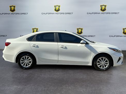Used 2022 Kia Forte Sedan image 4