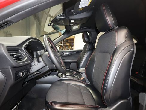 Used 2024 Ford Escape ST-Line image 22