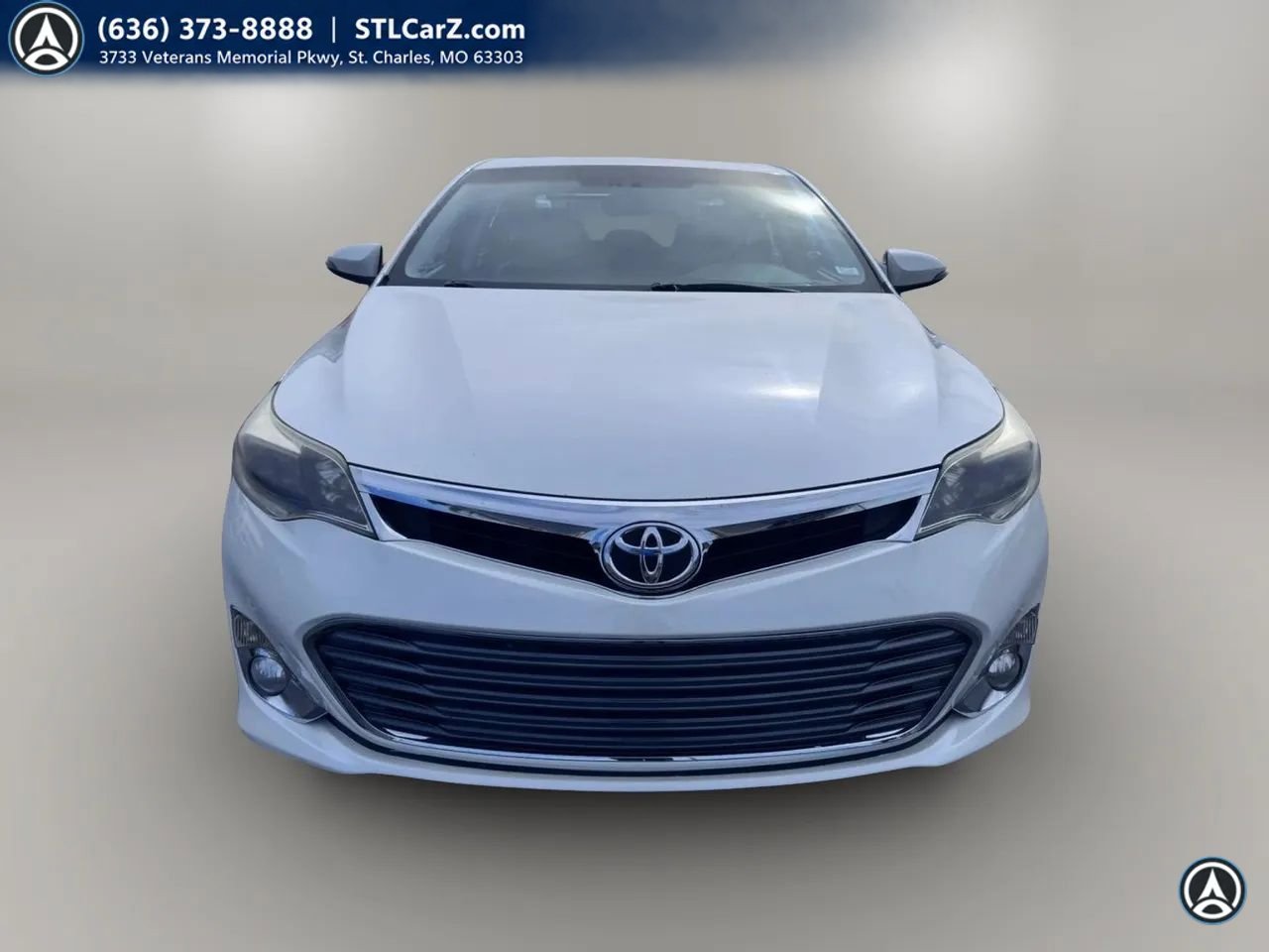 Used 2013 Toyota Avalon Limited FWD image 8
