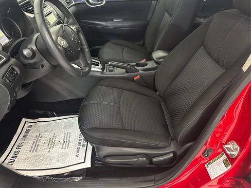 Used 2018 Nissan Sentra SR FWD image 29