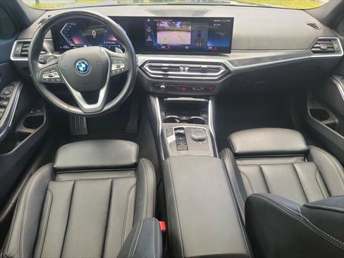 Used 2024 BMW 330e RWD image 10