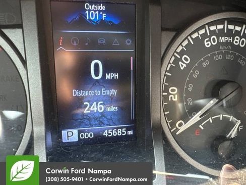 Used 2021 Toyota Tacoma TRD Pro AWD/4WD image 15