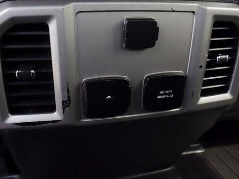 Used 2018 Ford F250 Lariat w/ Lariat Value Package AWD/4WD image 50