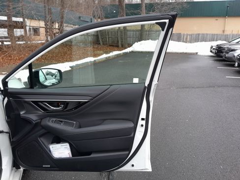 Certified 2025 Subaru Legacy Limited image 35