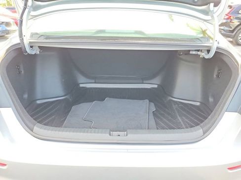 Certified 2024 Honda Accord LX image 9