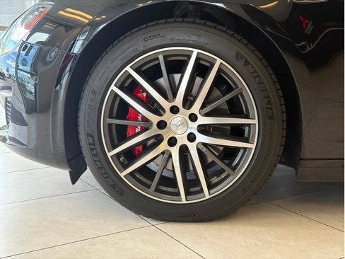 Used 2019 Maserati Ghibli RWD image 9