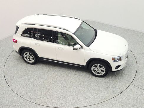 Used 2023 Mercedes-Benz GLB 250 image 25