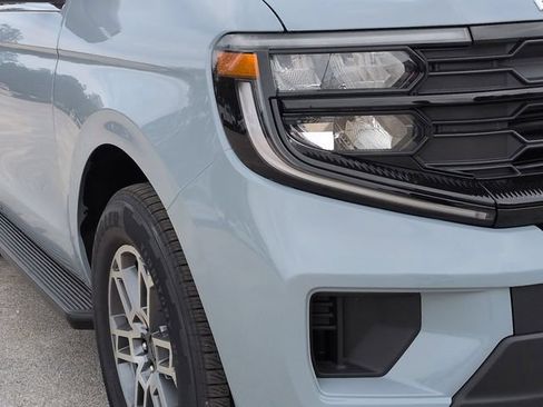 New 2026 Ford Expedition Max Active RWD image 9