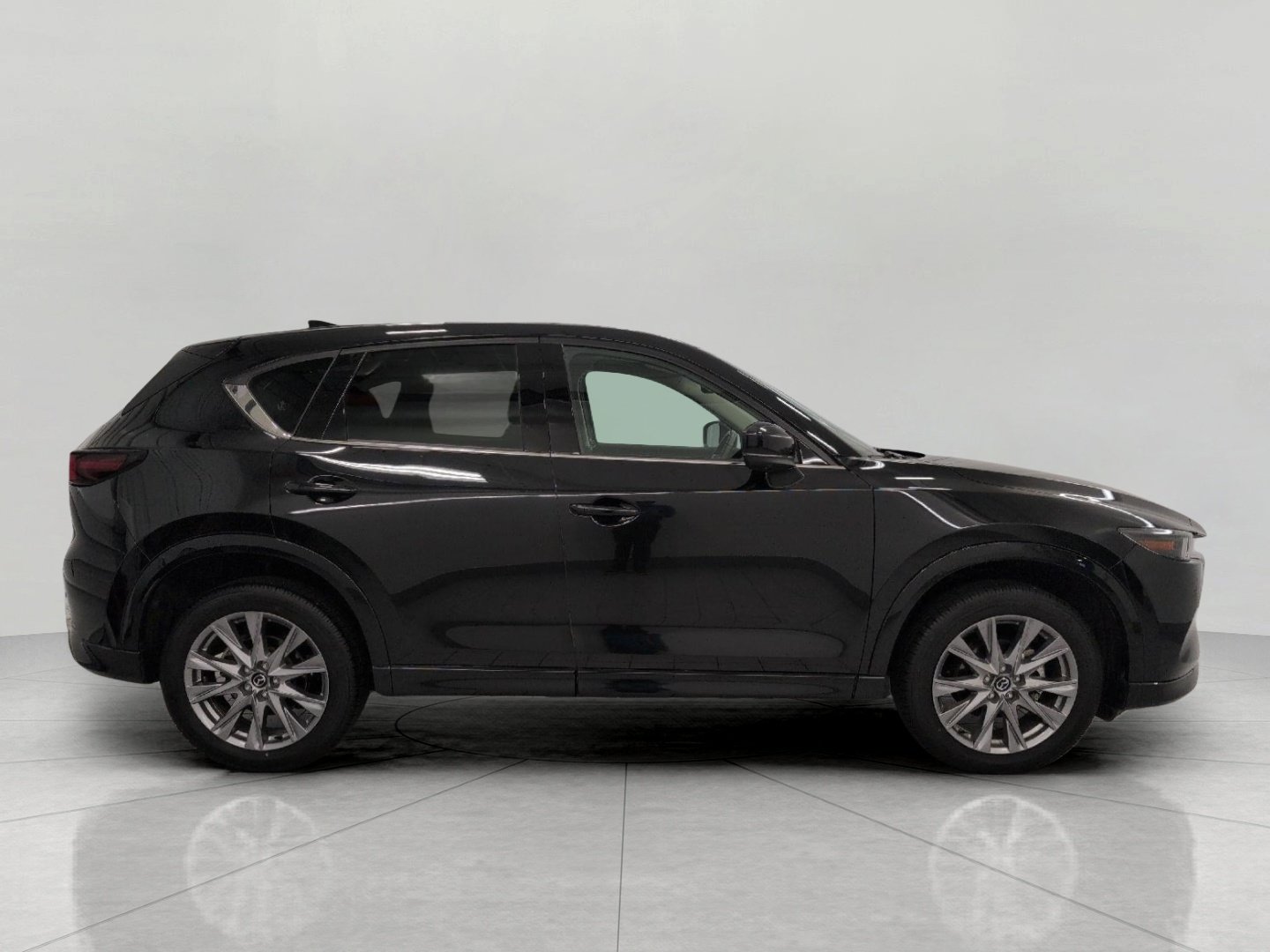 Used 2025 MAZDA CX-5 AWD 2.5 S w/ Premium Plus Pkg image 11