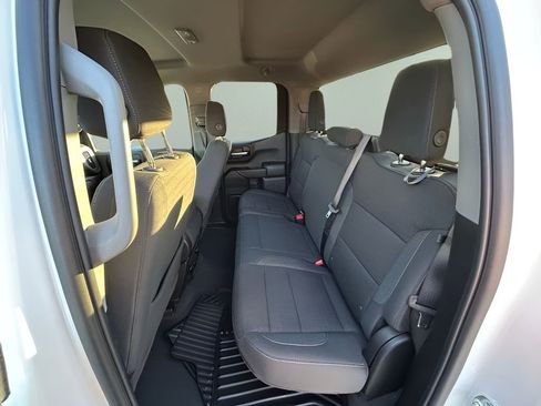 Used 2025 Chevrolet Silverado 1500 Custom image 21