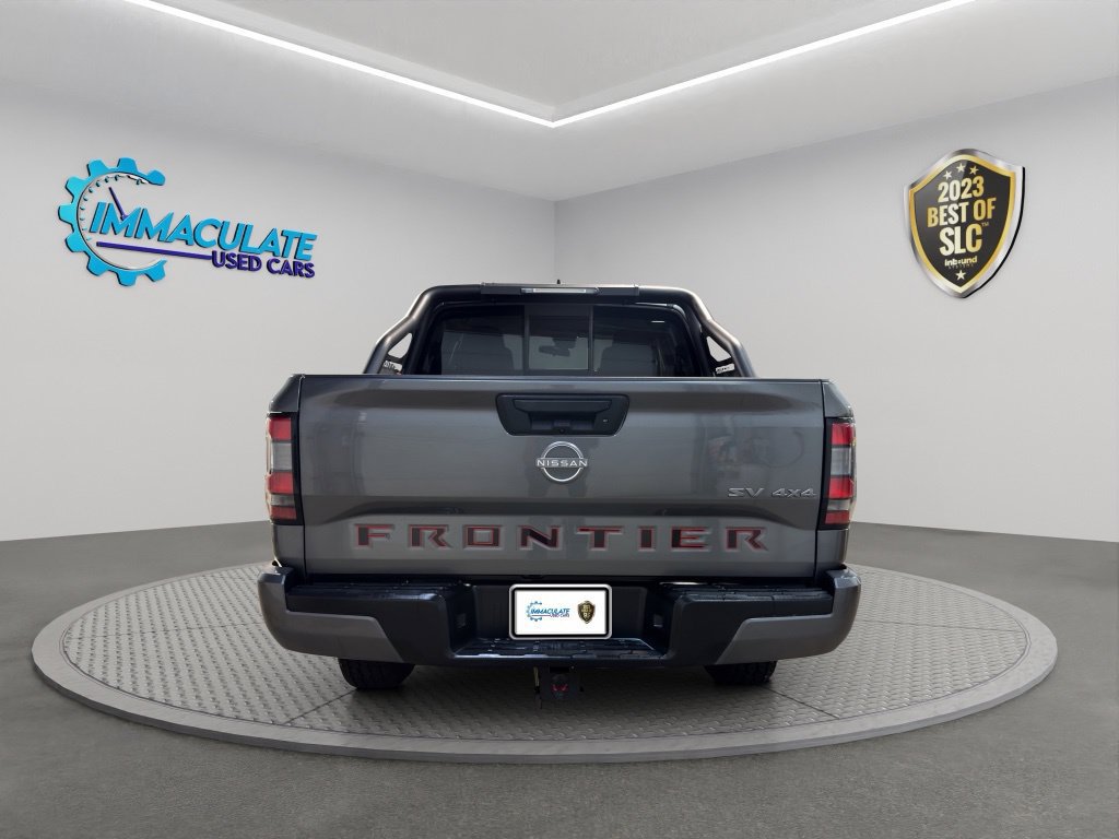 Used 2022 Nissan Frontier SV AWD/4WD image 4