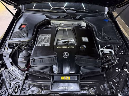 Used 2019 Mercedes-Benz AMG GT 63 S image 25