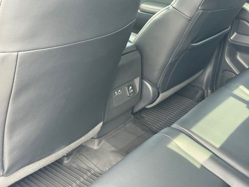 Used 2023 Nissan Frontier PRO-4X w/ Pro-4X Premium Package image 15