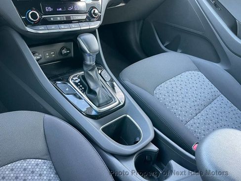 Used 2018 Hyundai Ioniq SEL w/ SEL Tech Package 02 FWD image 19