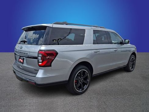 Used 2024 Ford Expedition Max Limited AWD/4WD image 4