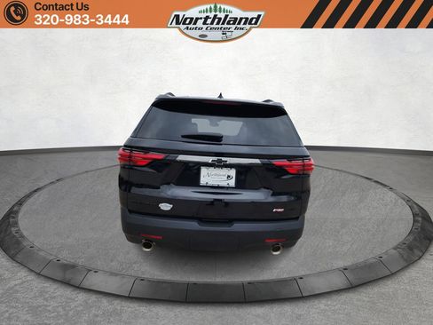 Used 2023 Chevrolet Traverse RS image 6
